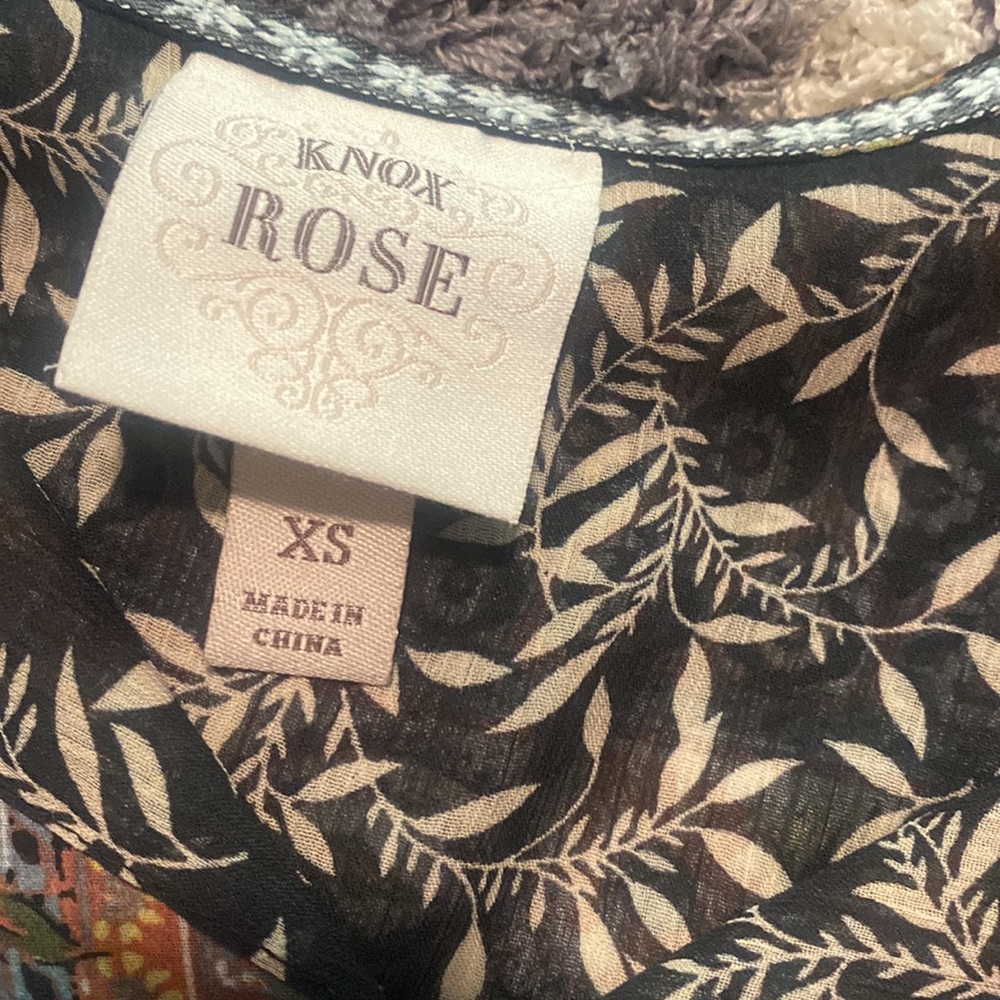 Knox Rose Blouse - Picture 3 of 4